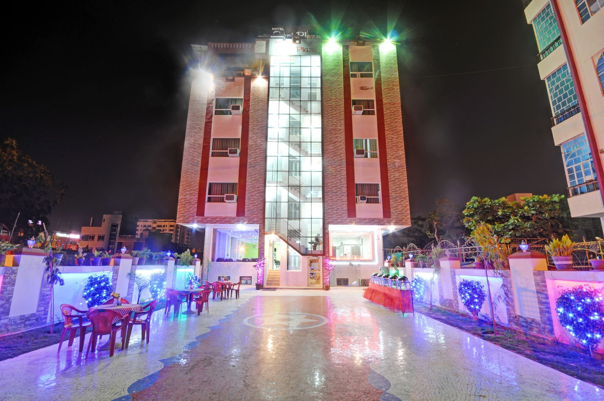 Hotel Omni Plaza Dźodhpur Zewnętrze zdjęcie